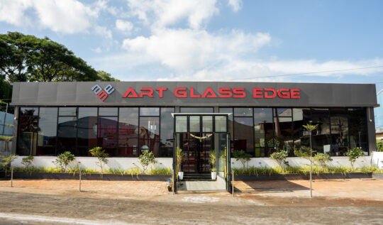 Discover the Artglass & Mirror Experience