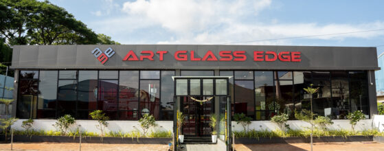 Discover the Artglass & Mirror Experience: Innovation in Glass & Design